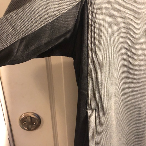 BNWT Spyder Mens 1/4 zip sweater jacket style dark grey w black accents, medium - Picture 2 of 5